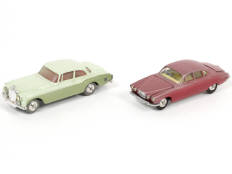 CORGI TOYS (GB) (2)