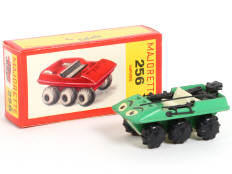 MAJORETTE (FRANCE) (1)