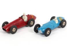 DINKY TOYS (FRANCE) (2)