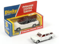 DINKY TOYS (2)