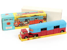 CORGI TOYS (GB) (1)