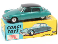 CORGI TOYS (GB) (1)