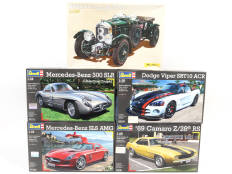 REVELL (USA) (5)