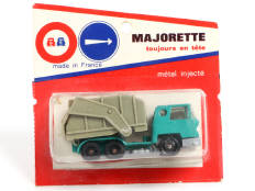 MAJORETTE (FRANCE) (1)