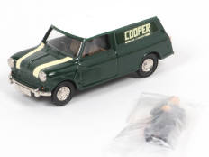 BRITISH MOTORING CLASSICS (GB) (2)