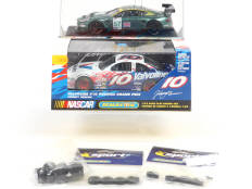 SCALEXTRIC (GB) (2)