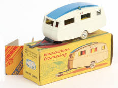 C.I.J. (FRANCE) (1)