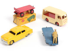 DINKY TOYS (GB) (4)