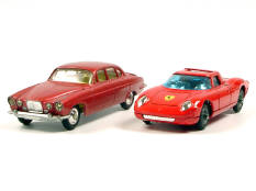 CORGI TOYS (GB) (2)