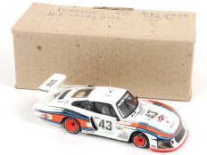 A.M.R. - X (FRANCE) (1)