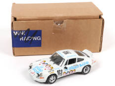 A.M.R. - X (FRANCE) (1)