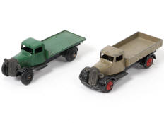 DINKY TOYS (GB) (2)