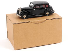 LANSDOWNE MODELS (GB) (1)