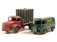 DINKY TOYS (FRANCE) (2)