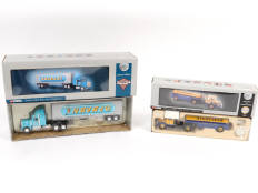 CORGI TOYS (GB) (2)