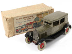 C.R. (FRANCE) (1)