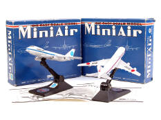 MODERN TOYS (JAPAN) (2)