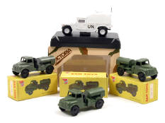 SAM TOYS & VICTORIA (4)