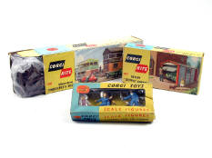 CORGI TOYS (GB) (3)
