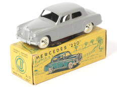 C.I.J. (FRANCE) (1)