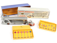 DINKY TOYS (FRANCE) (3)