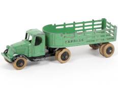 TOOTSIETOY (USA) (1)