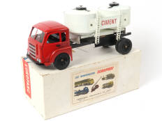 C.I.J. (FRANCE) (1)