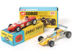 CORGI TOYS (GB) (2)