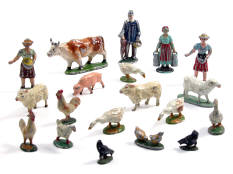 FIGURINES DIVERSES (19)