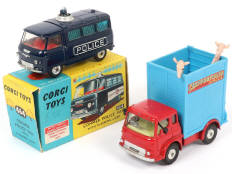 CORGI TOYS (GB) (2)