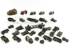 DINKY TOYS (30)