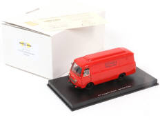 IV MODEL FACTORY (ITALIE) (1)