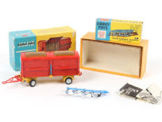 CORGI TOYS (GB) (2)