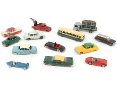 DINKY TOYS (13)
