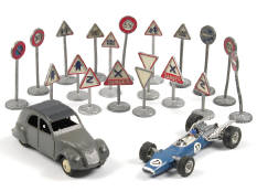 DINKY TOYS (FRANCE) (21)