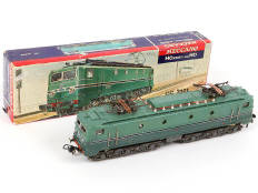 HORNBY 'HO' (1)