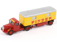 CHAT C'EST CHOUETTE (FRANCE) (1)