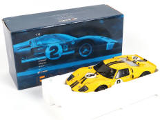 EXOTO (USA) (1)