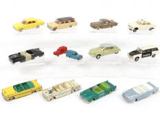 DINKY TOYS (13)