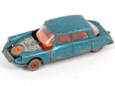 MAJORETTE (FRANCE) (1)