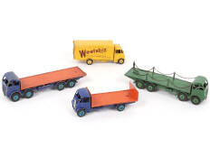 DINKY TOYS (GB) (4)