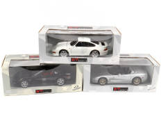 UT MODELS (CHINE) (3)