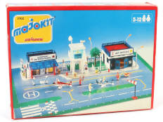 MAJORETTE (FRANCE) (1)