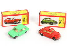 MAJORETTE (FRANCE) (2)