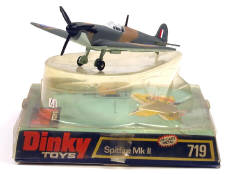 DINKY TOYS GB (1)