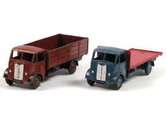 DINKY TOYS (GB) (2)