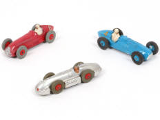 DINKY TOYS (GB) (3)