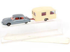 MAJORETTE (FRANCE) (2)