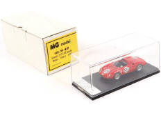 MG MODEL (ITALIE) (1)