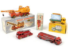 DINKY TOYS (FRANCE) (4)
